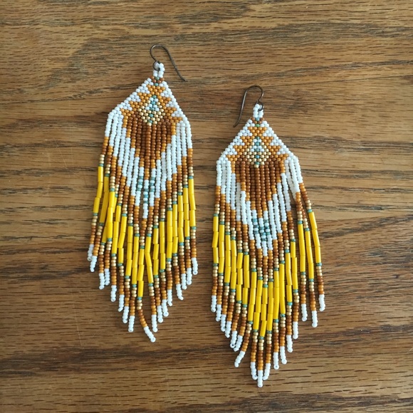 HANDMADE Seedbead earrings - Picture 2 of 2